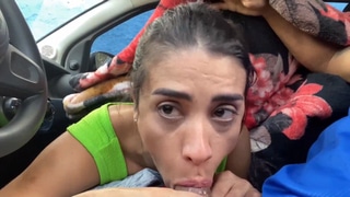Se bloqueó mi aplicación de pago y tuve que pagar el Uber con sexo