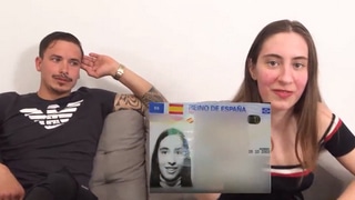 La española Carolina Lorca pierde la virginidad frente a las cámaras de PepePorn