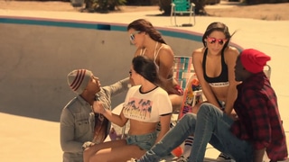 Abella Danger, Karlee y Keisha Grey se hacen follar por dos skaters negros