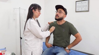 La doctora latina Ella Martinez queria sexo a toda costa