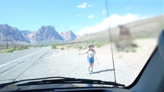 Kylie Shay se monta en la caravana de Kyle Mason dispuesta a todo